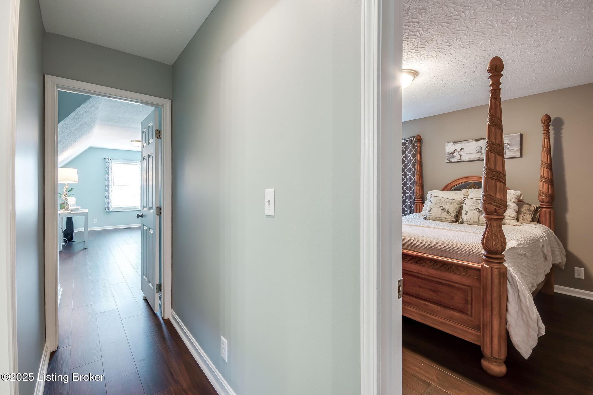 13805 Lakemont Ct