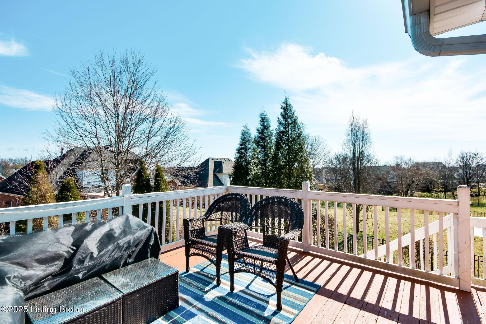 13805 Lakemont Ct