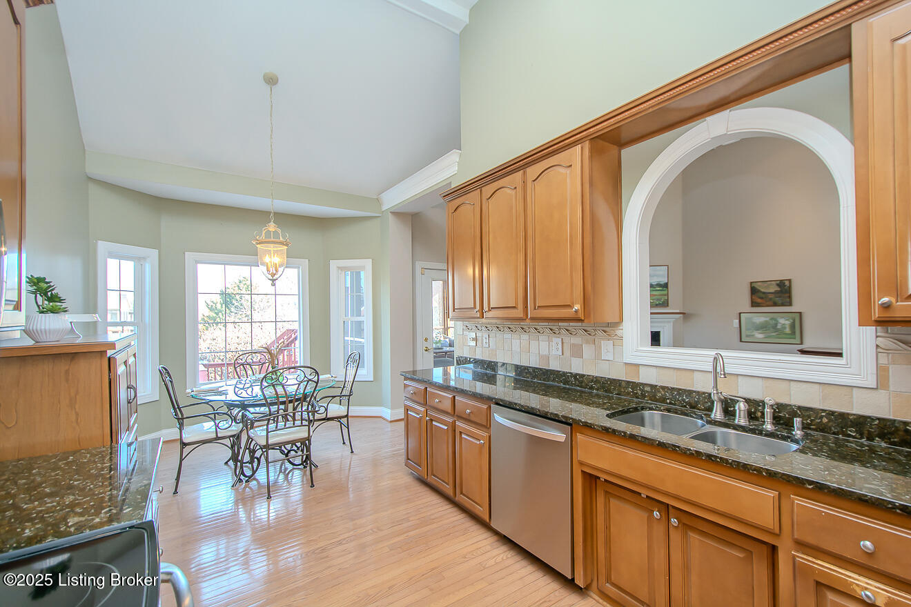 13209 Tucker Lake Dr