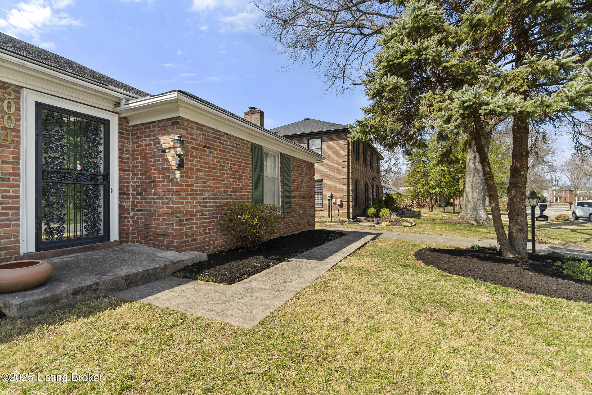 3004 Brownsboro Vista Dr