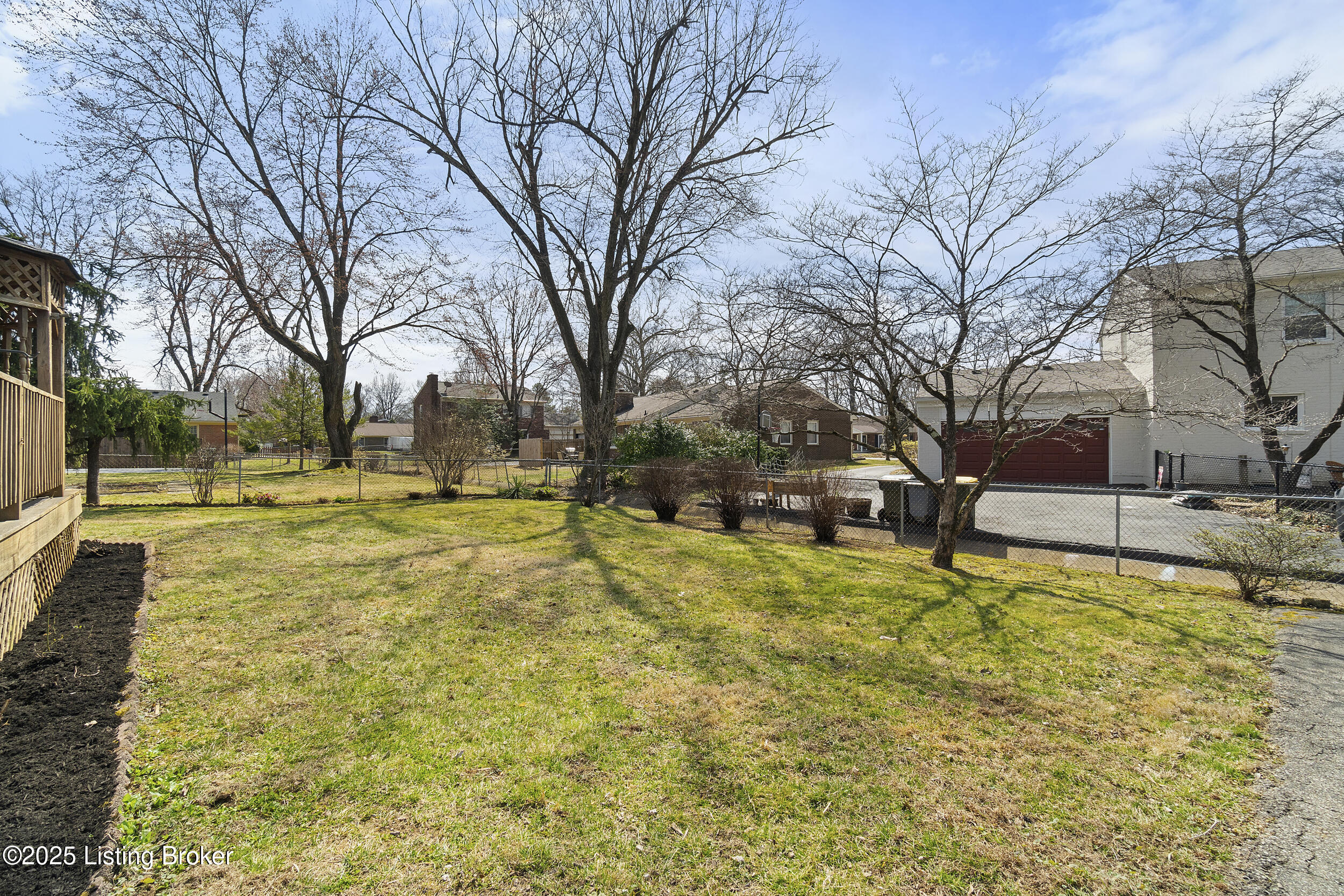 3004 Brownsboro Vista Dr