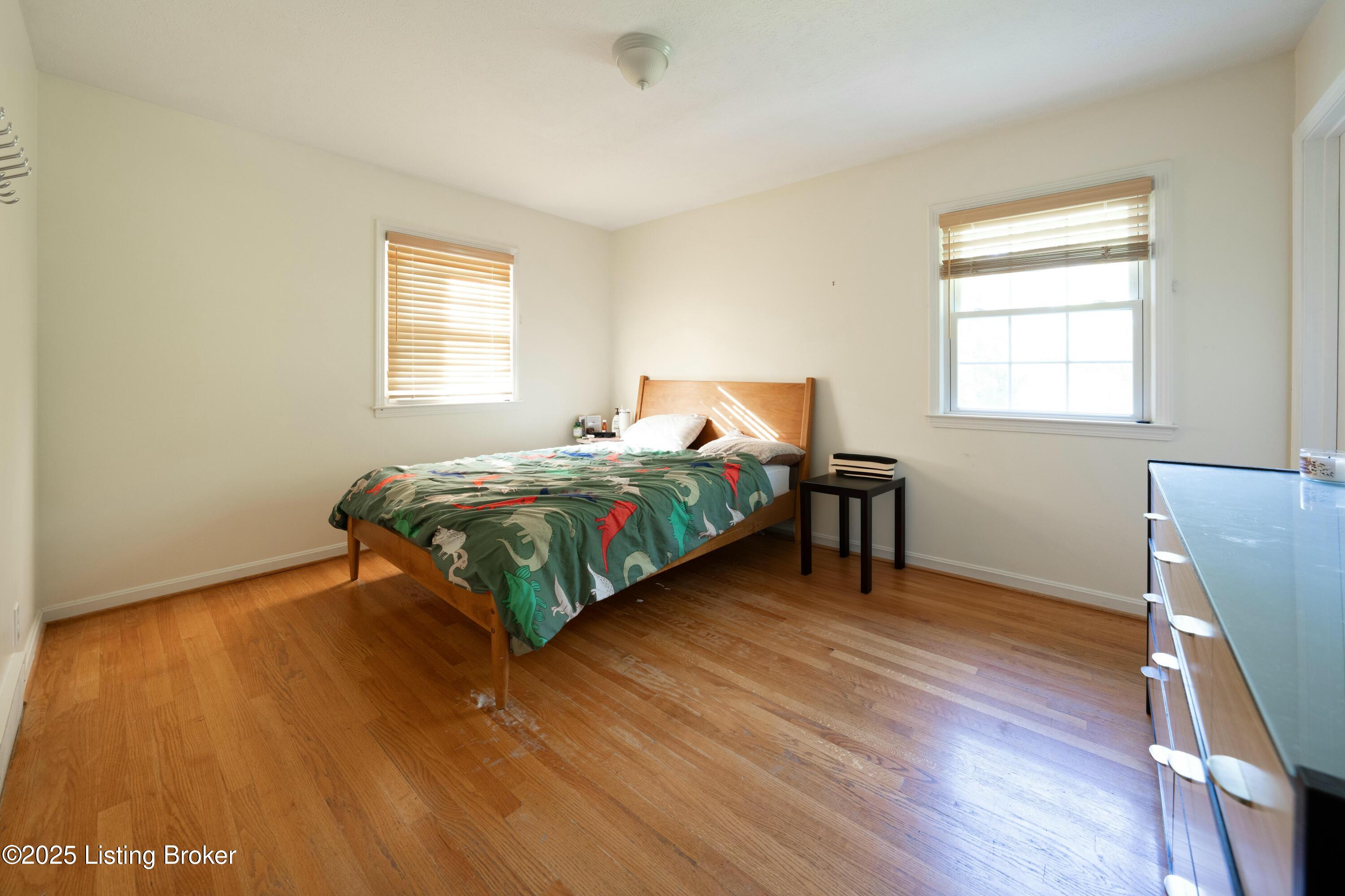 3407 Hillsboro Rd