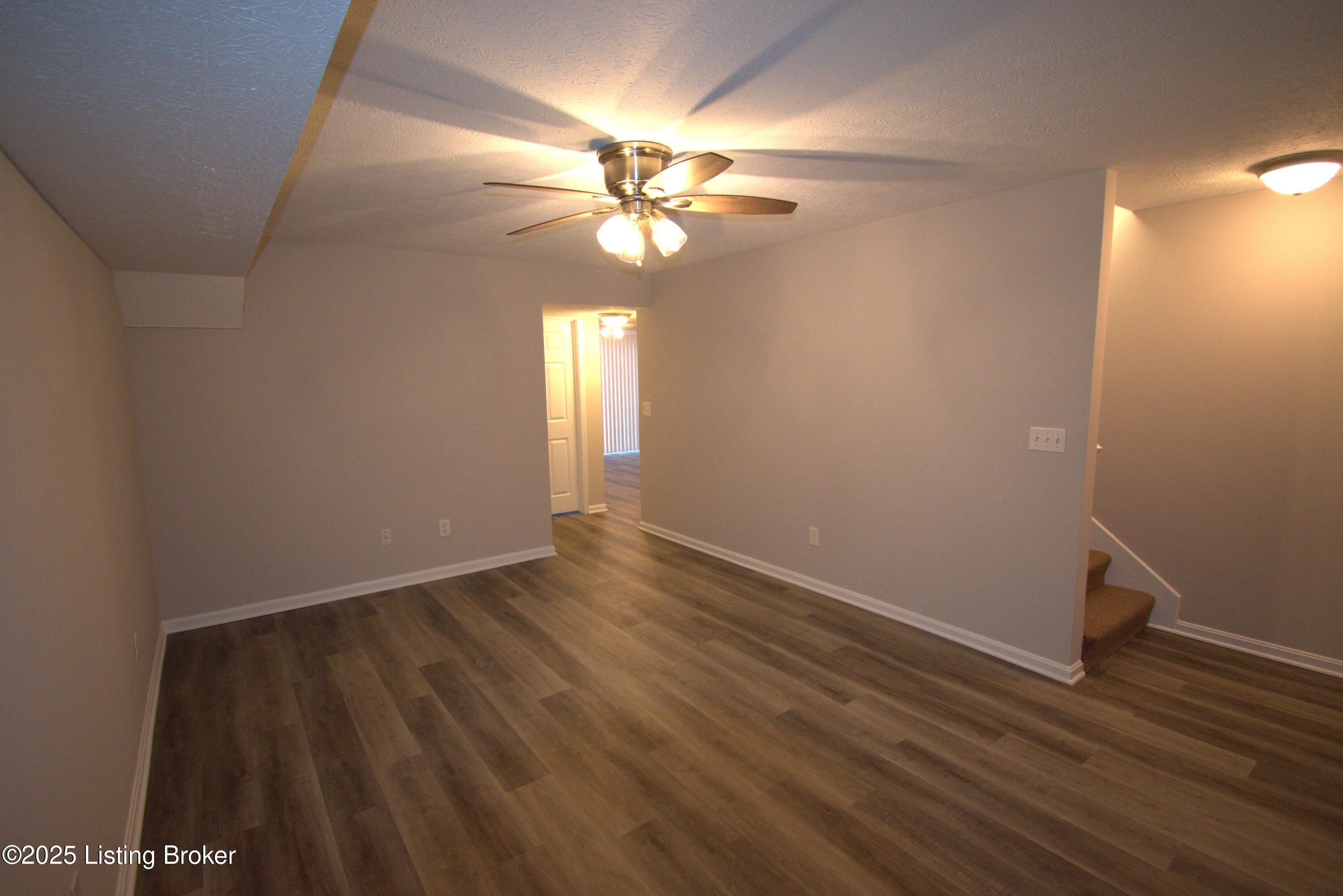 4123 Mimosa View Dr
