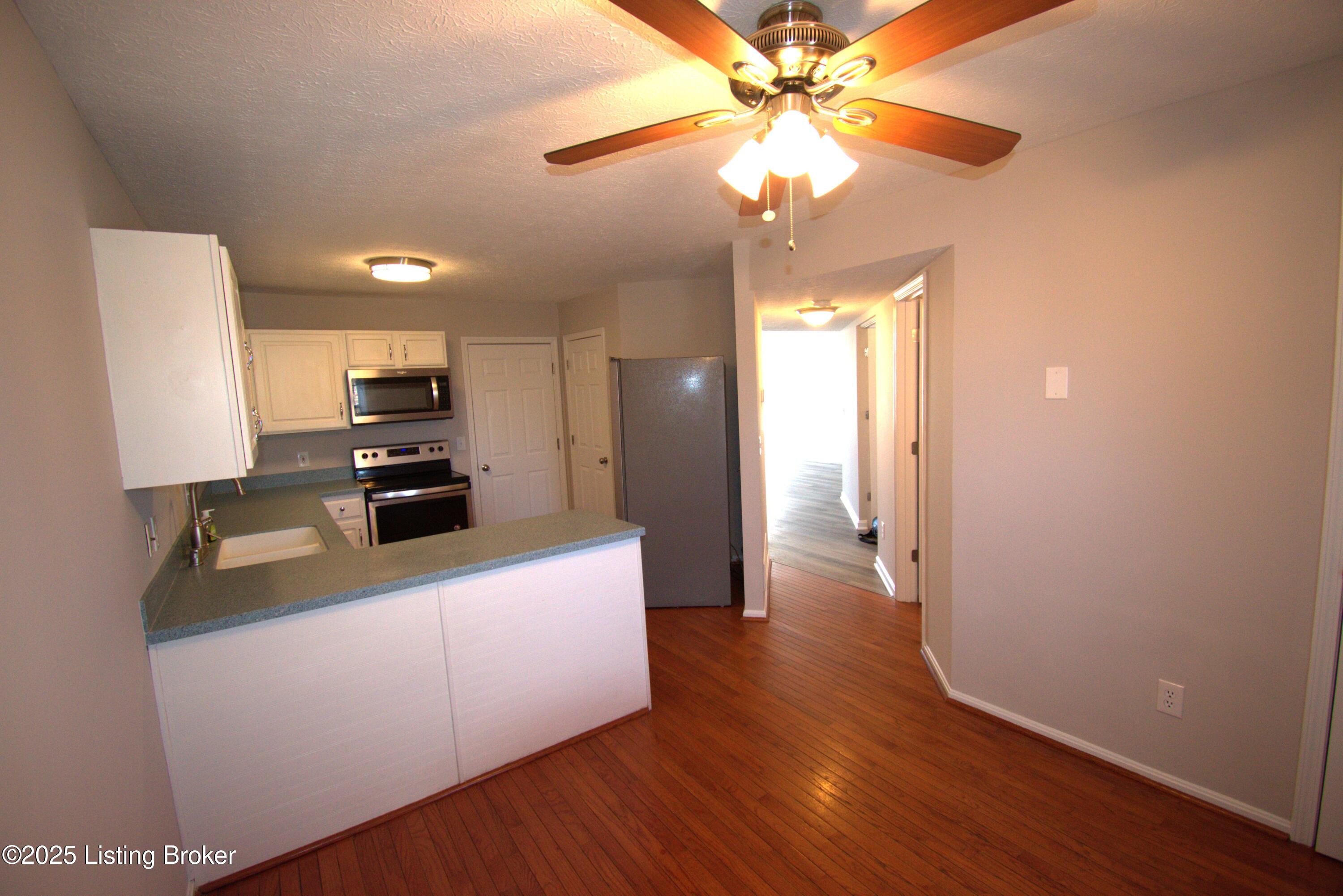 4123 Mimosa View Dr