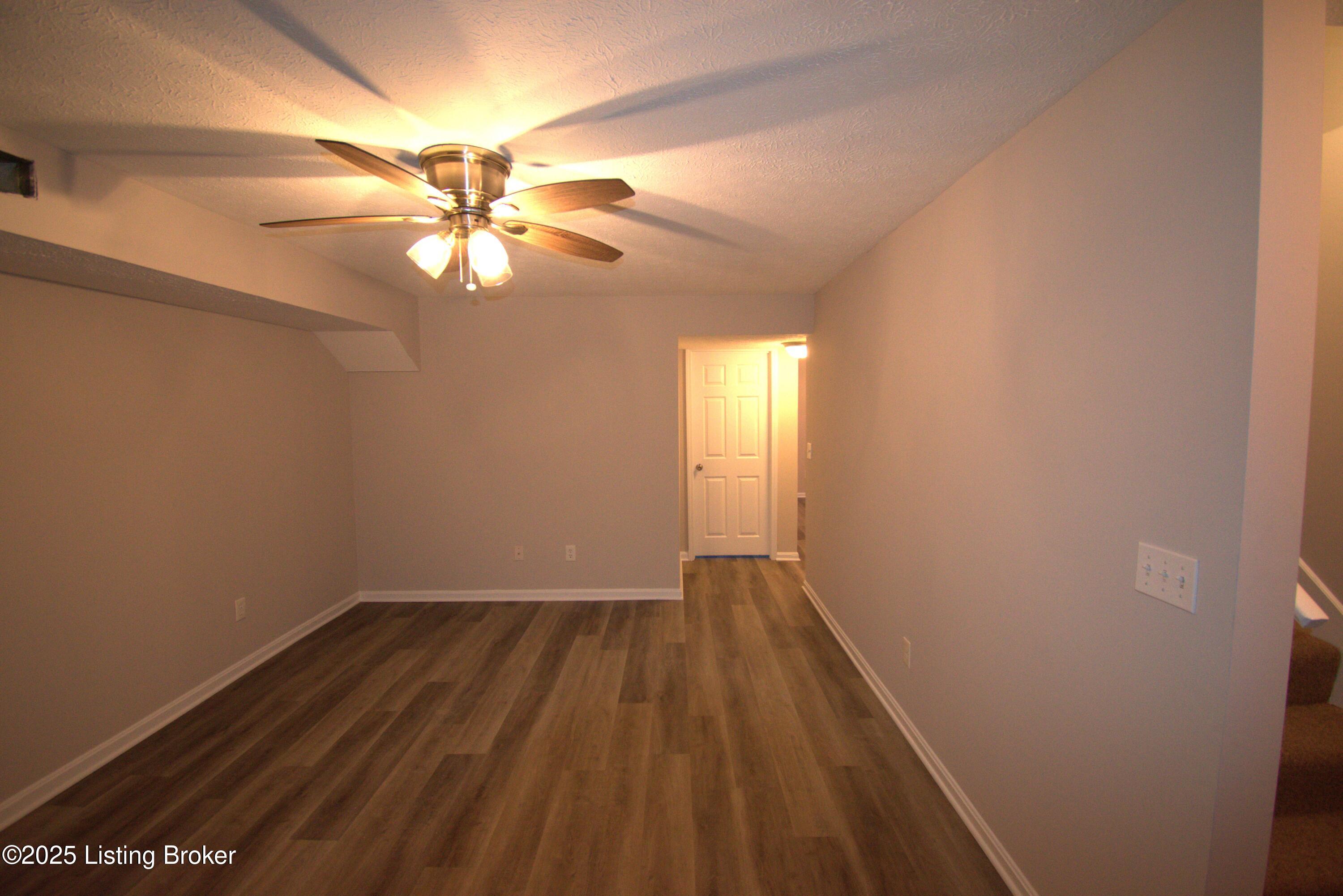 4123 Mimosa View Dr