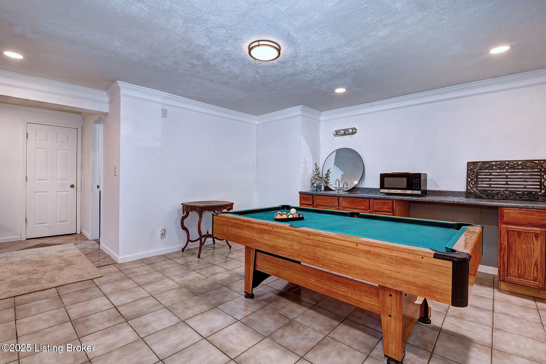 4314 Meadowbend Way