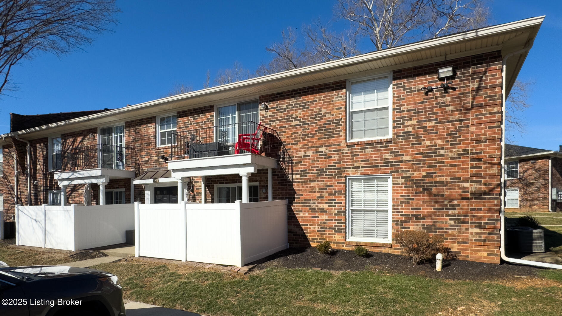 1221 Westlynne Way 2