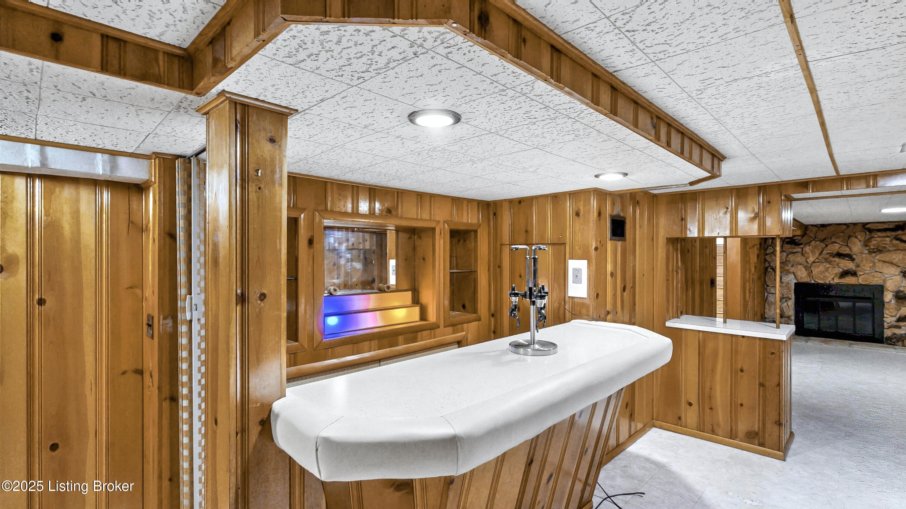 4307 Lahnna Dr