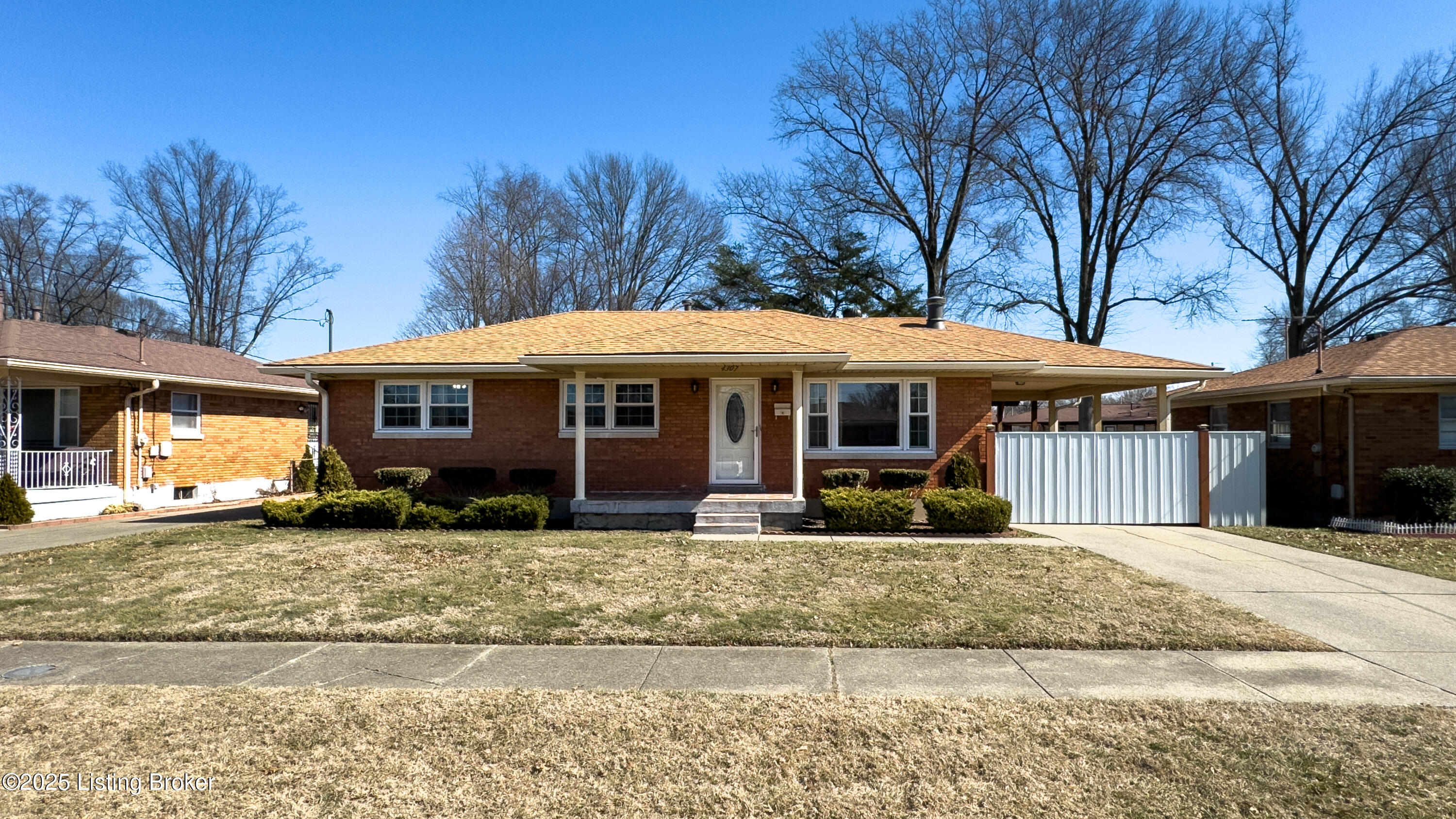 4307 Lahnna Dr