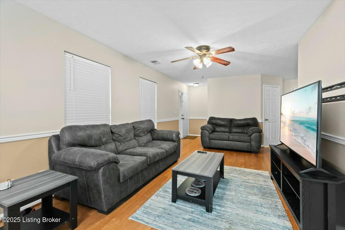 7930 Grand Cascade Dr