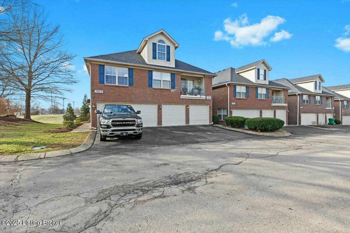 7930 Grand Cascade Dr