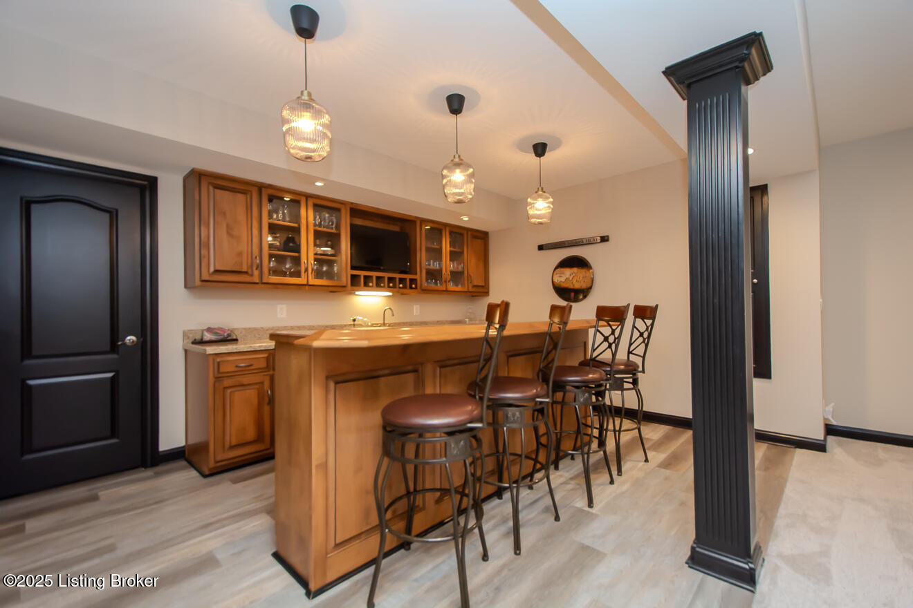 15209 Chestnut Ridge Cir