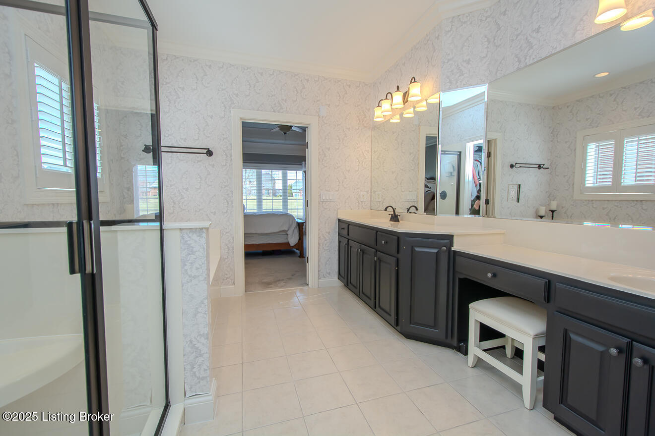 15209 Chestnut Ridge Cir