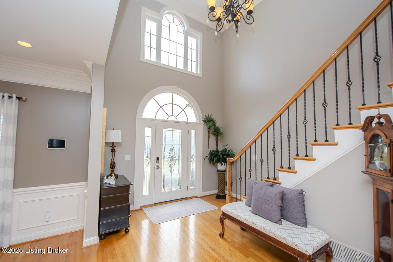 15209 Chestnut Ridge Cir