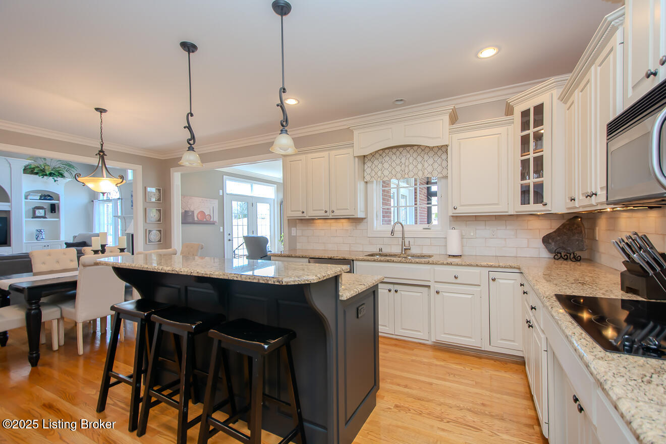 15209 Chestnut Ridge Cir