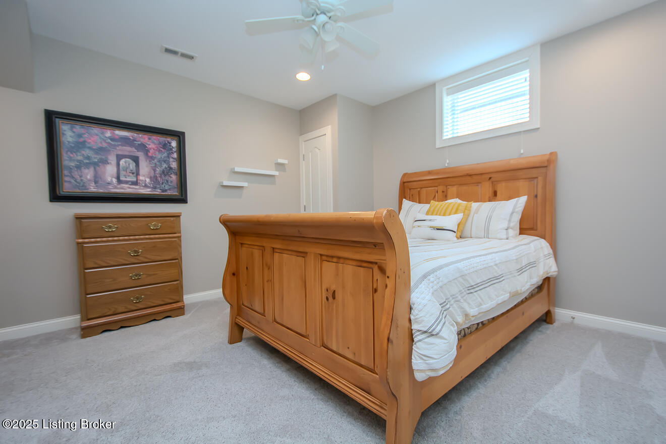 15209 Chestnut Ridge Cir