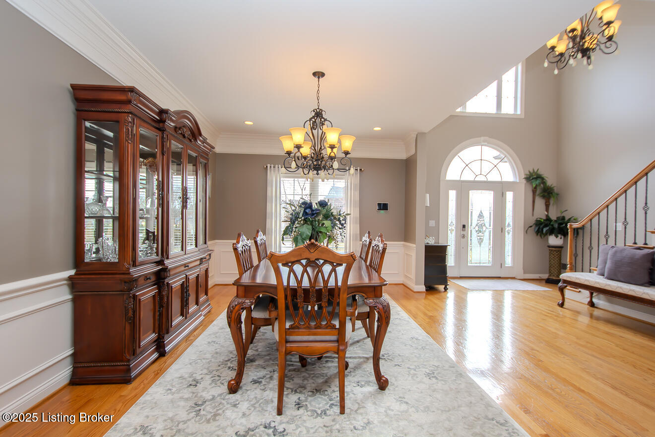 15209 Chestnut Ridge Cir