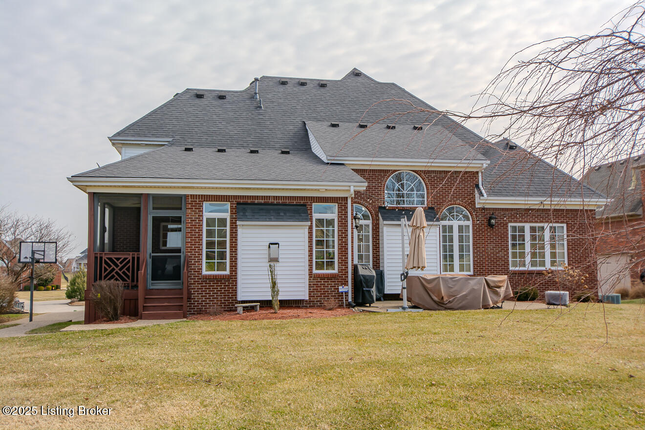 15209 Chestnut Ridge Cir