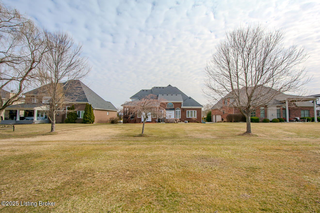 15209 Chestnut Ridge Cir