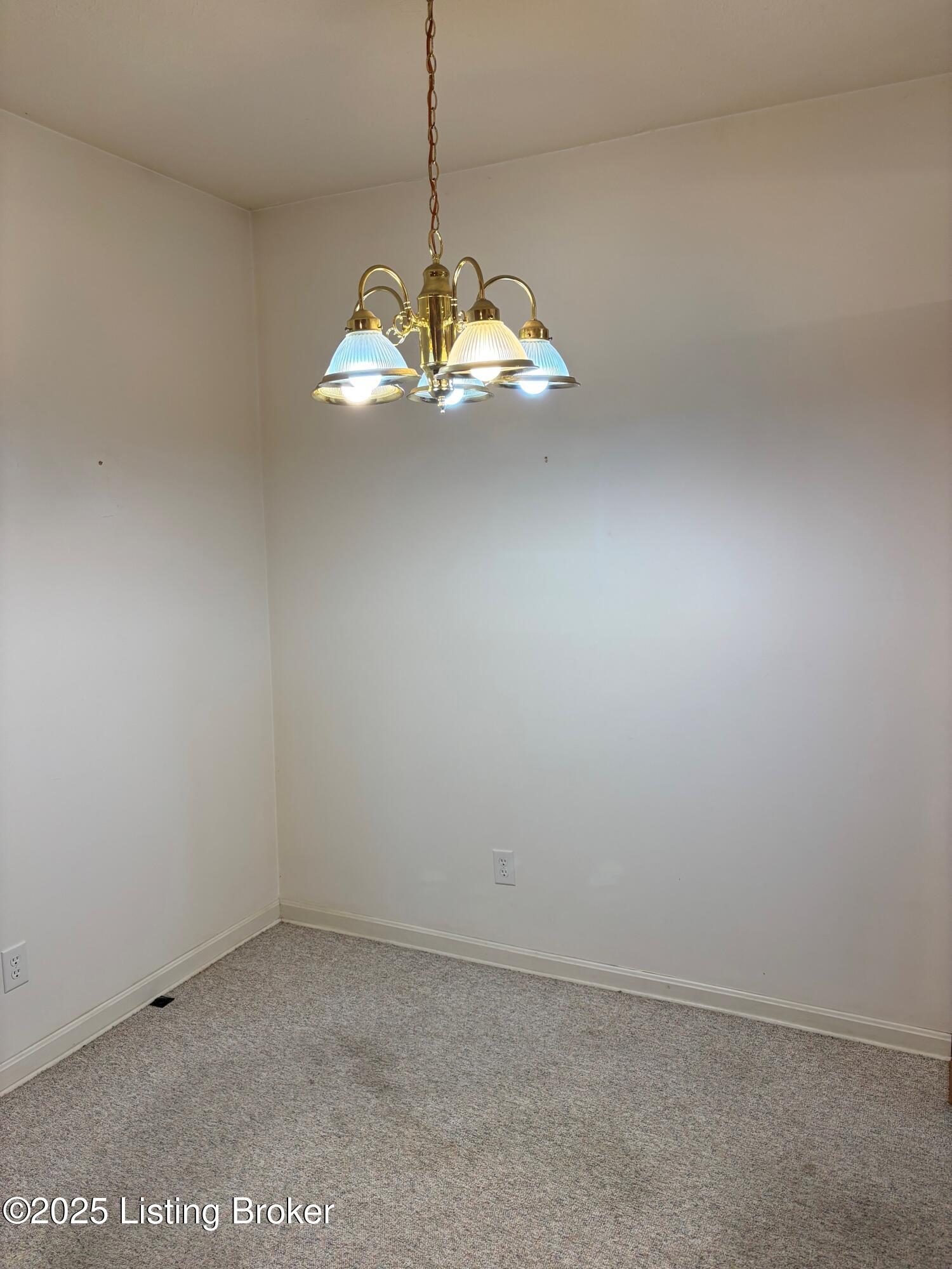 5301 Carolina Crossing Way 102