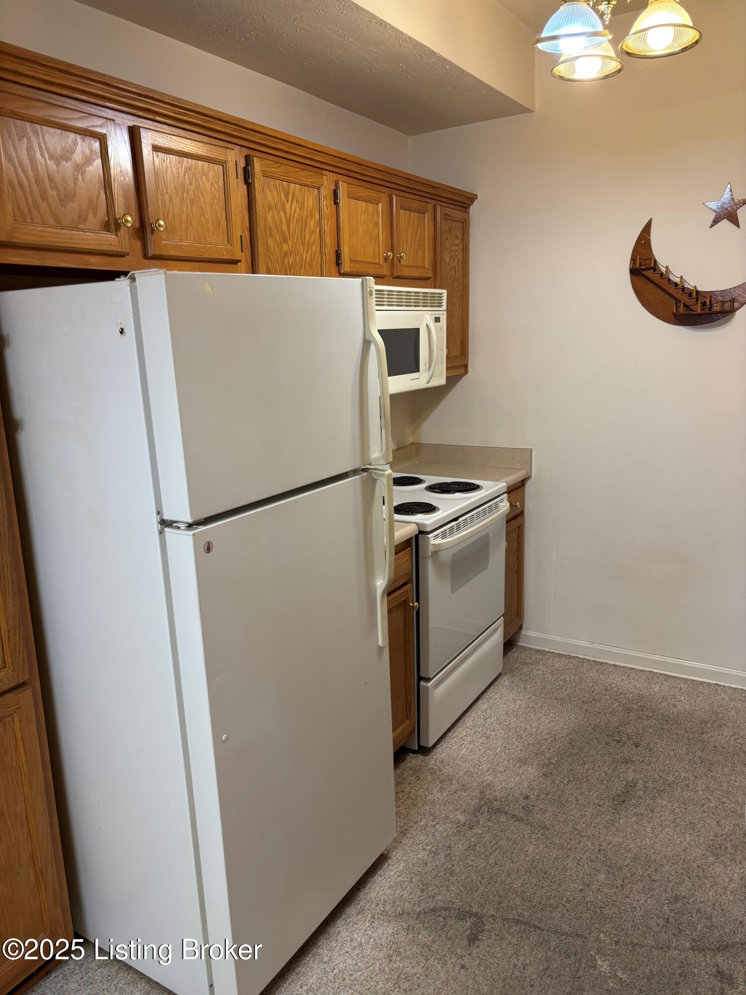 5301 Carolina Crossing Way 102