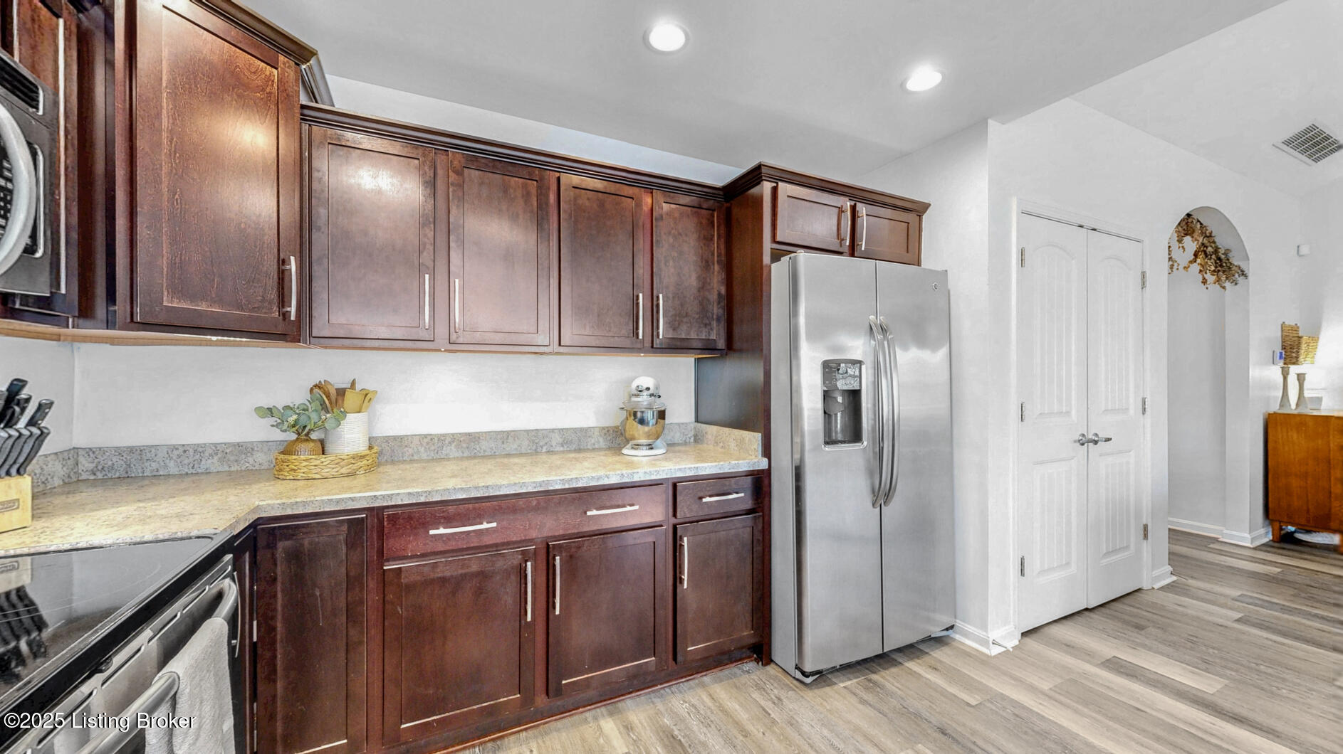 4022 Emerald Spring Pl