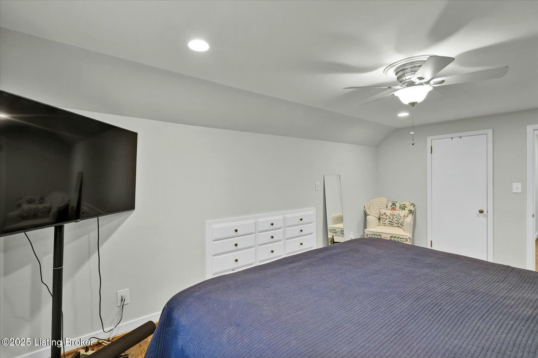 311 Ring Rd