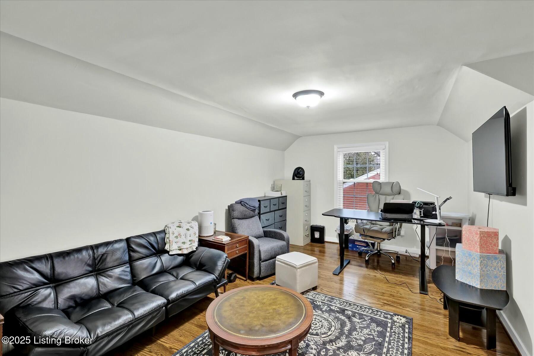 311 Ring Rd