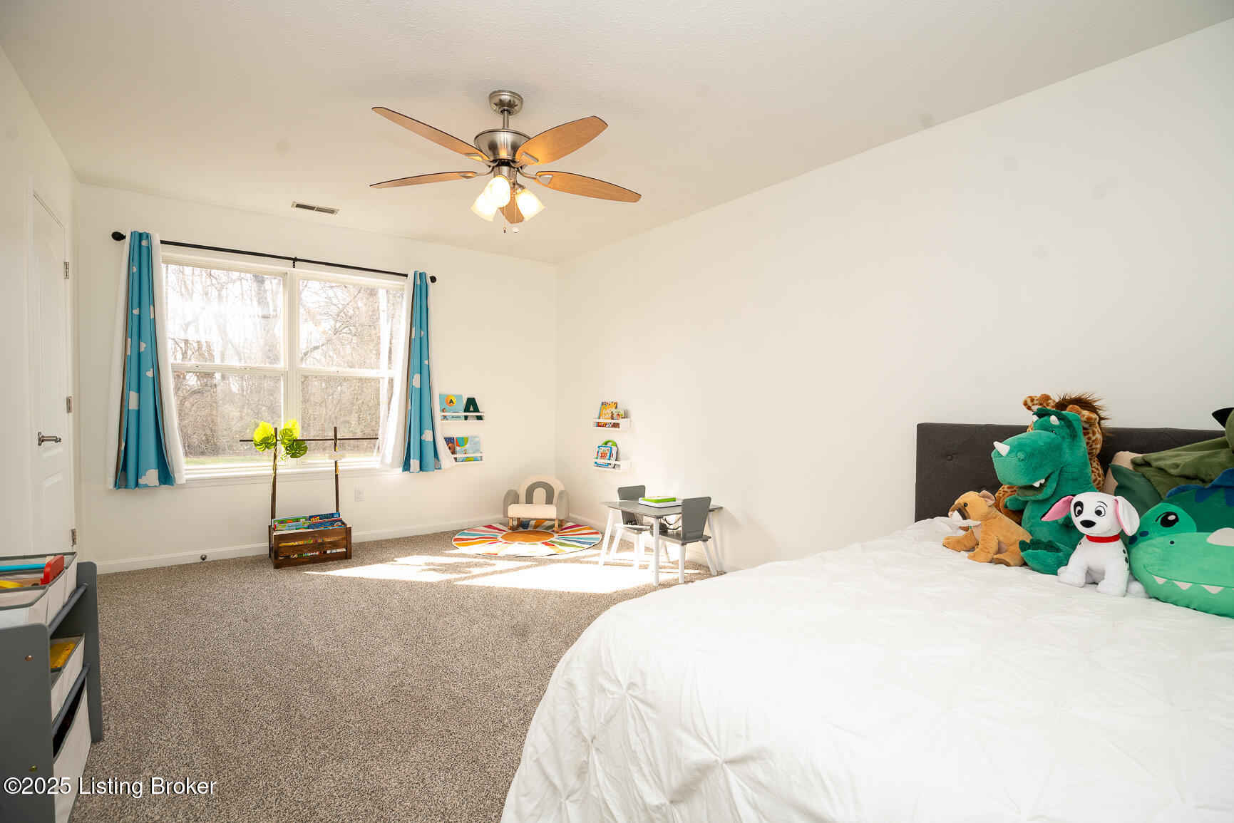 8001 Magnolia Ridge 202