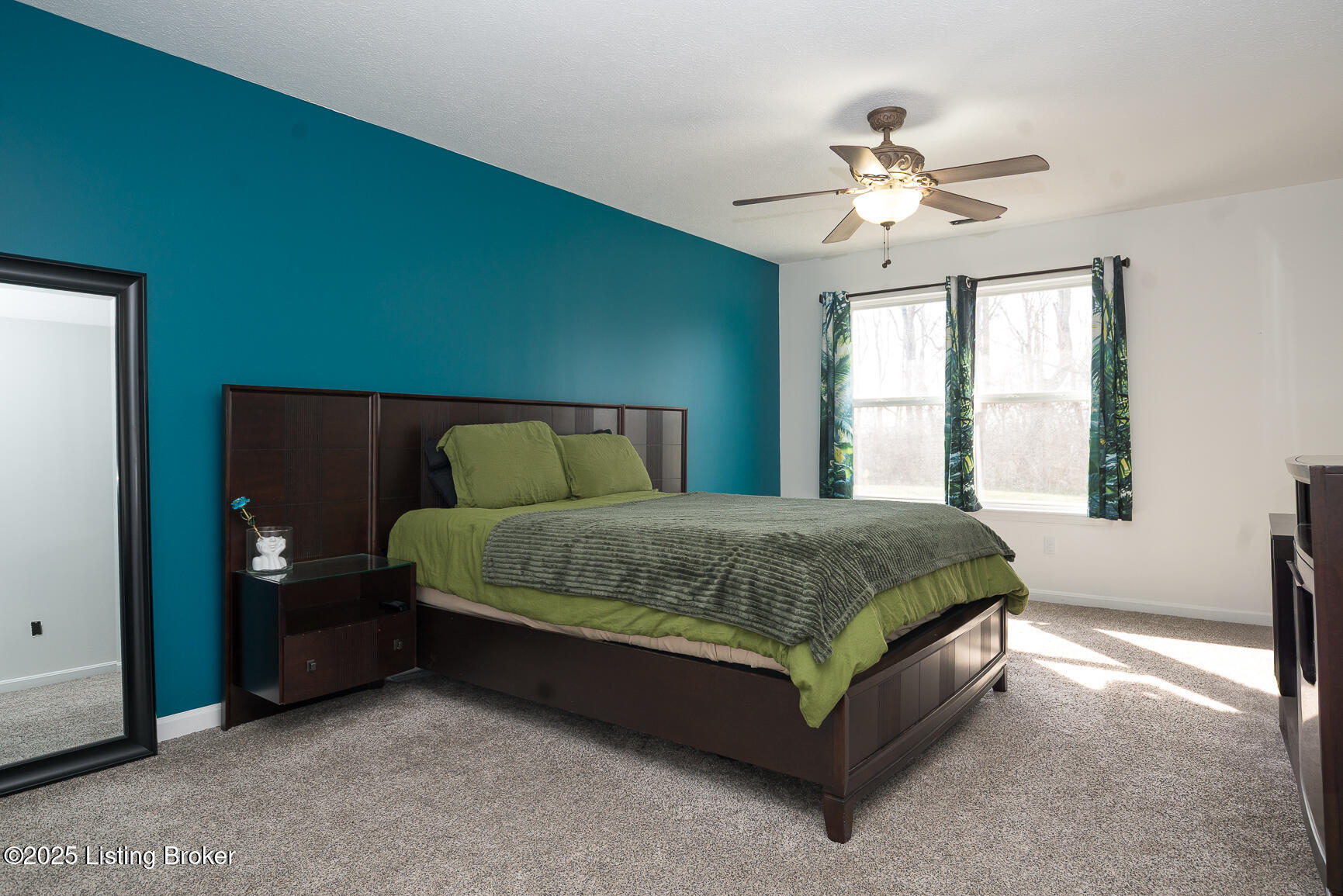 8001 Magnolia Ridge 202