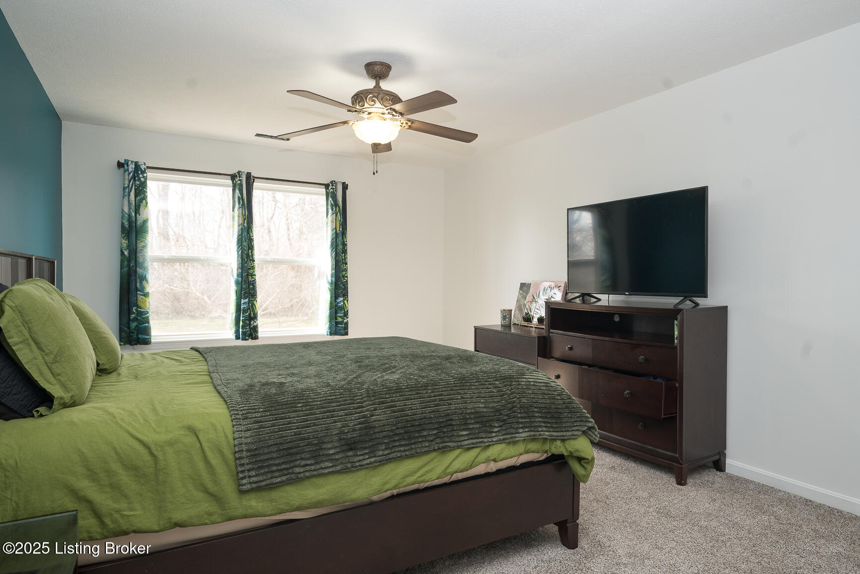 8001 Magnolia Ridge 202