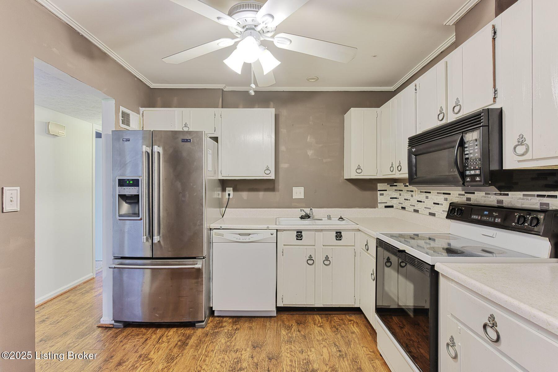 5 Dupont Way 7
