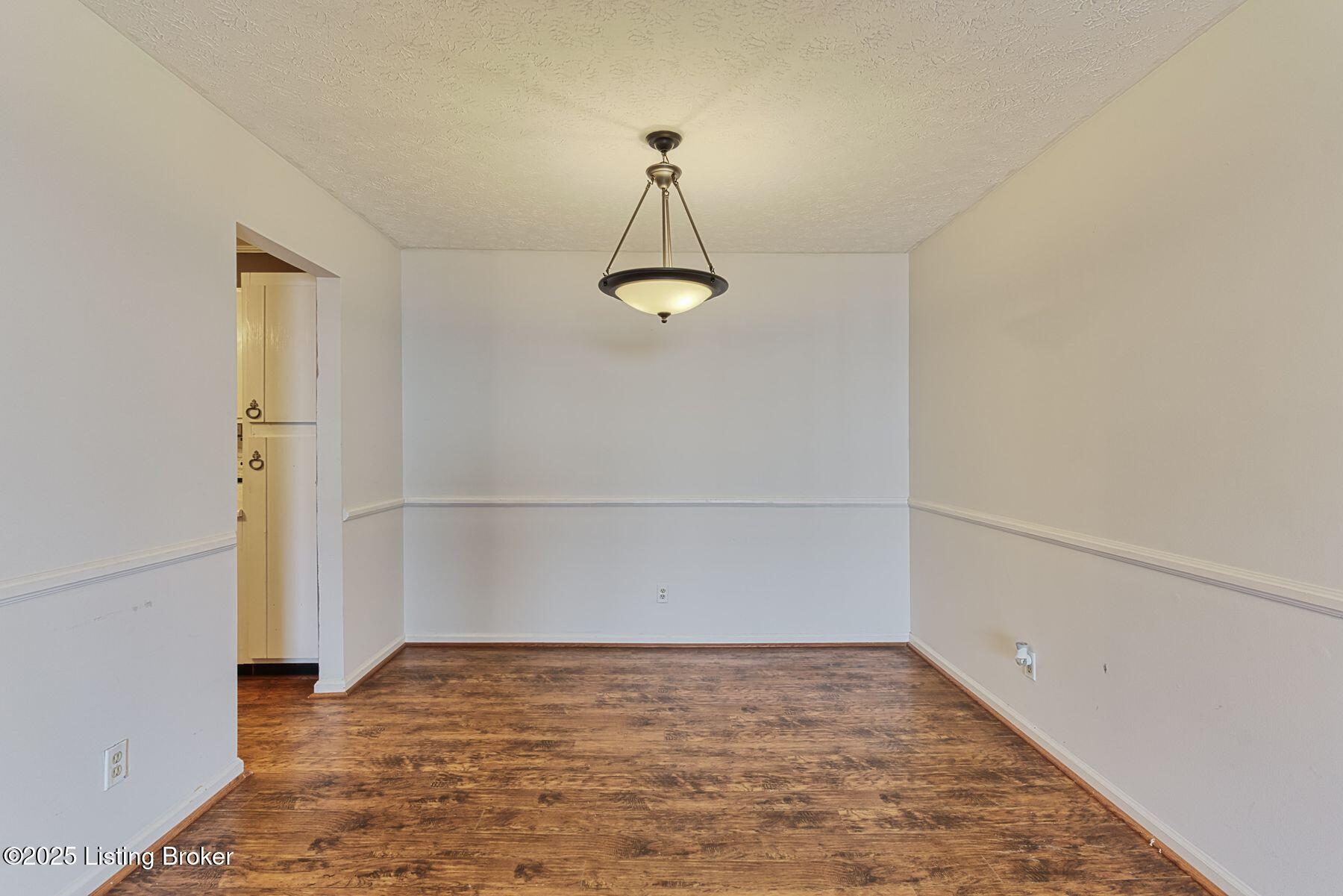 5 Dupont Way 7