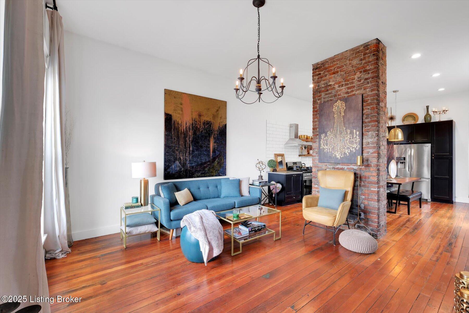 1117 Lydia St