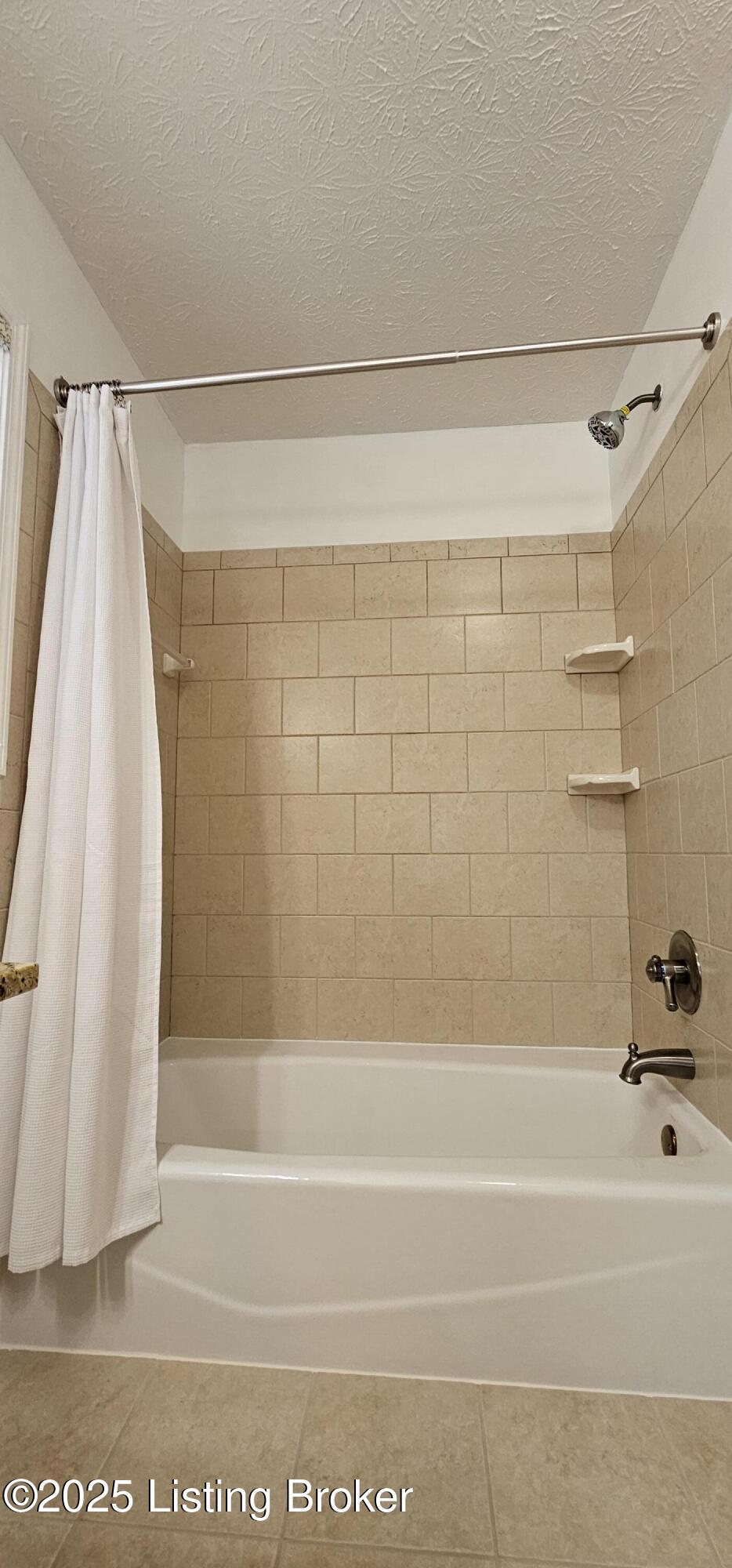 9103 Bingham View Ct