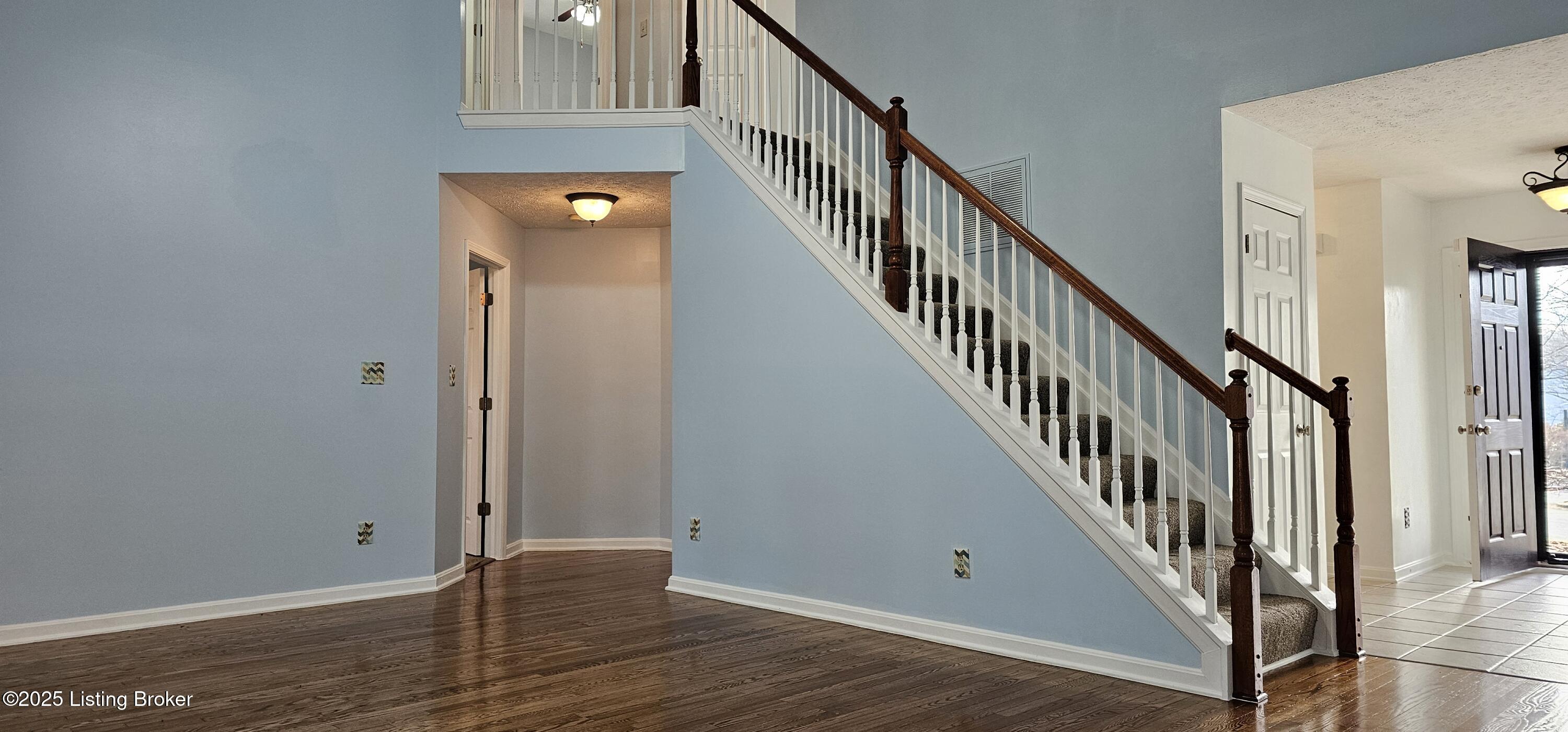 9103 Bingham View Ct