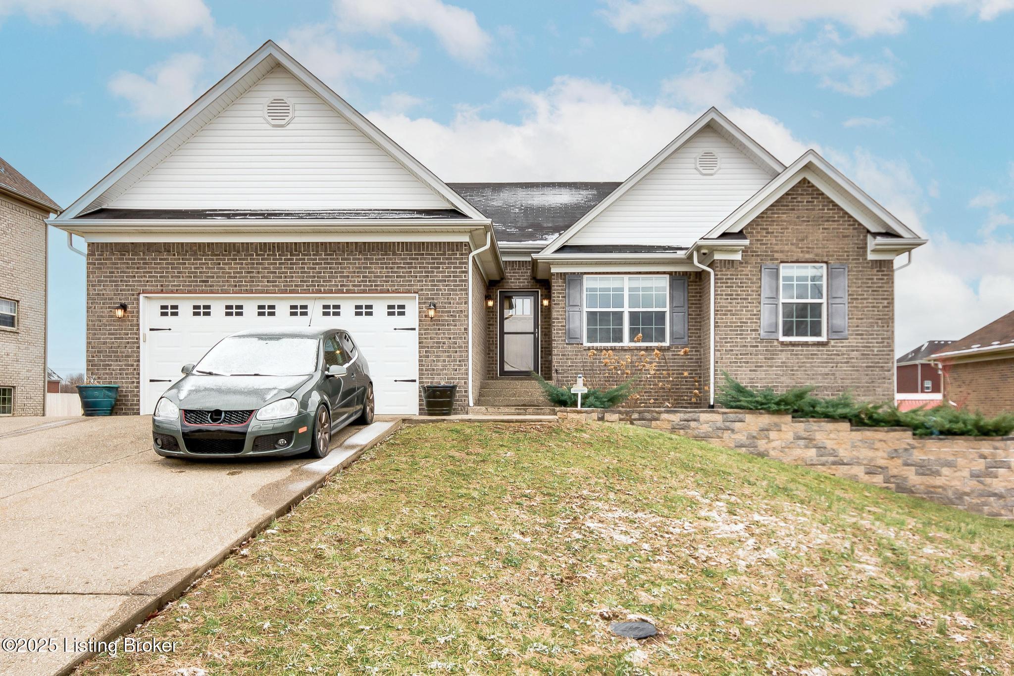 204 Autumn Ridge Dr