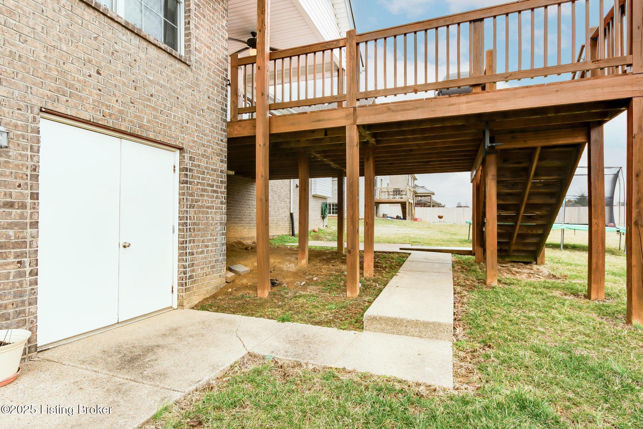 204 Autumn Ridge Dr