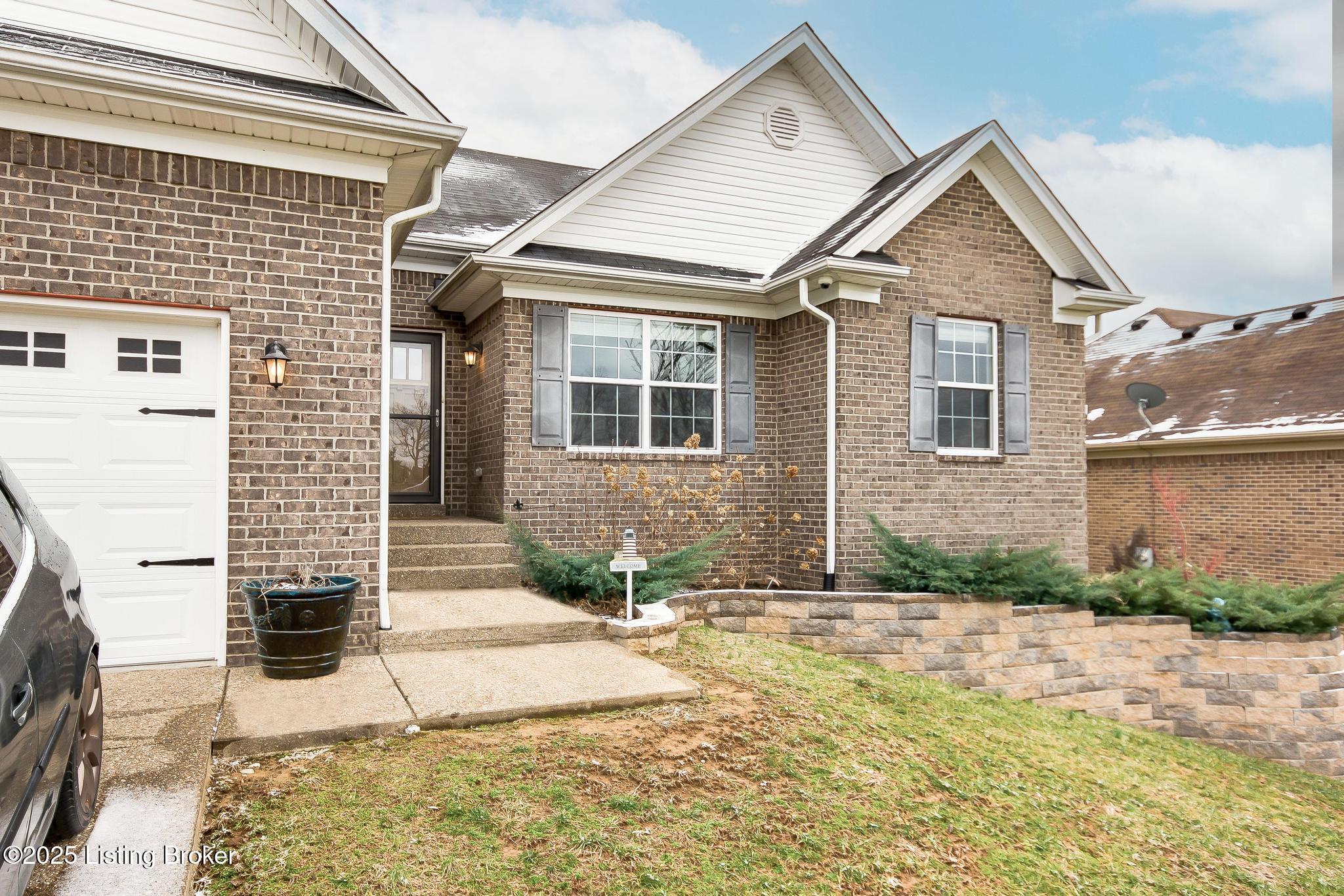 204 Autumn Ridge Dr