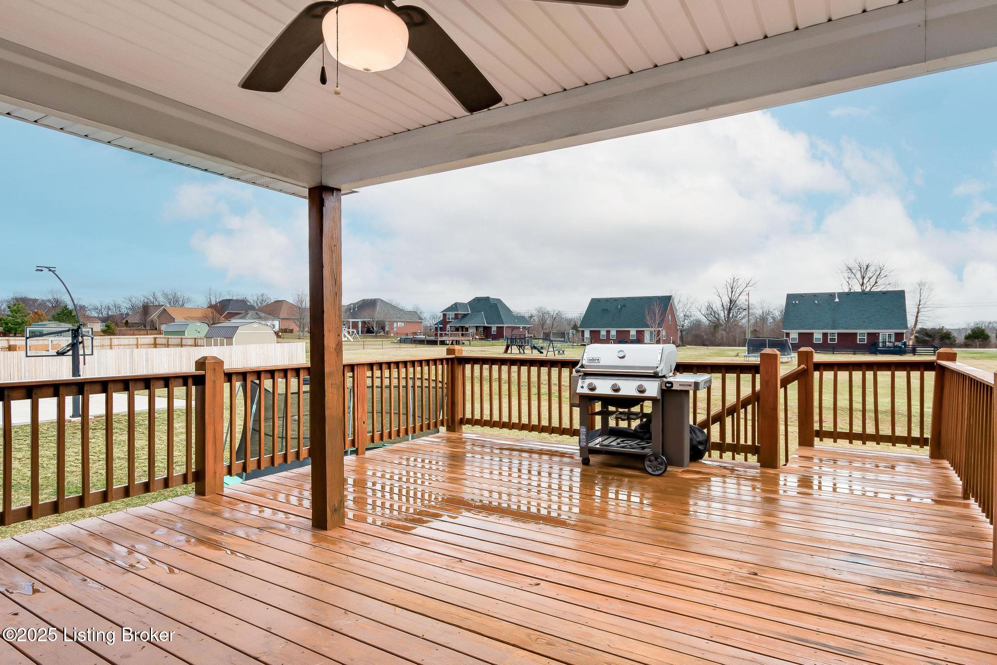 204 Autumn Ridge Dr