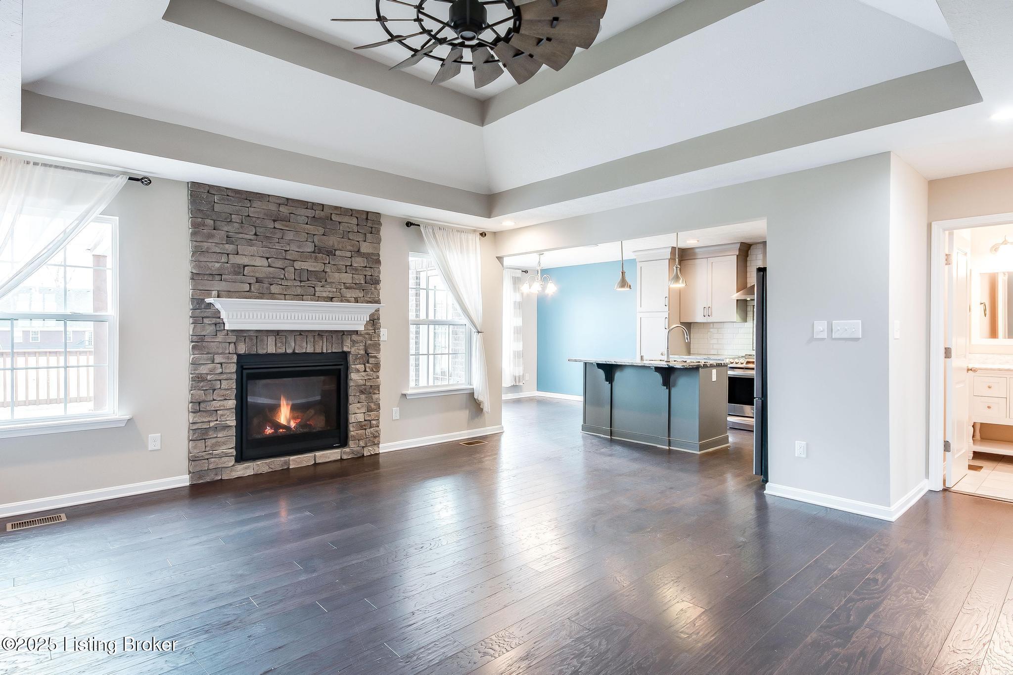 204 Autumn Ridge Dr