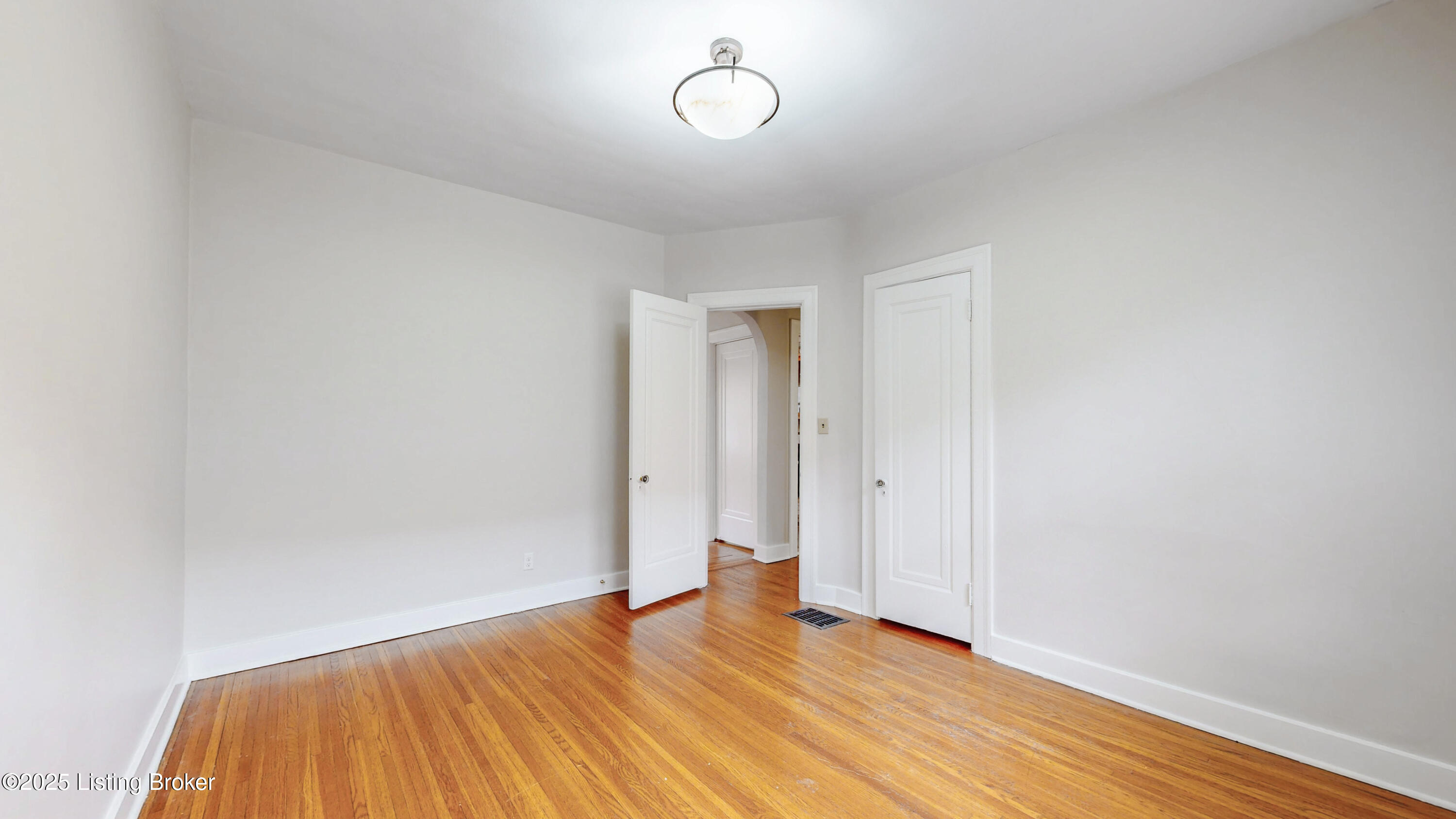3105 Teal Ave