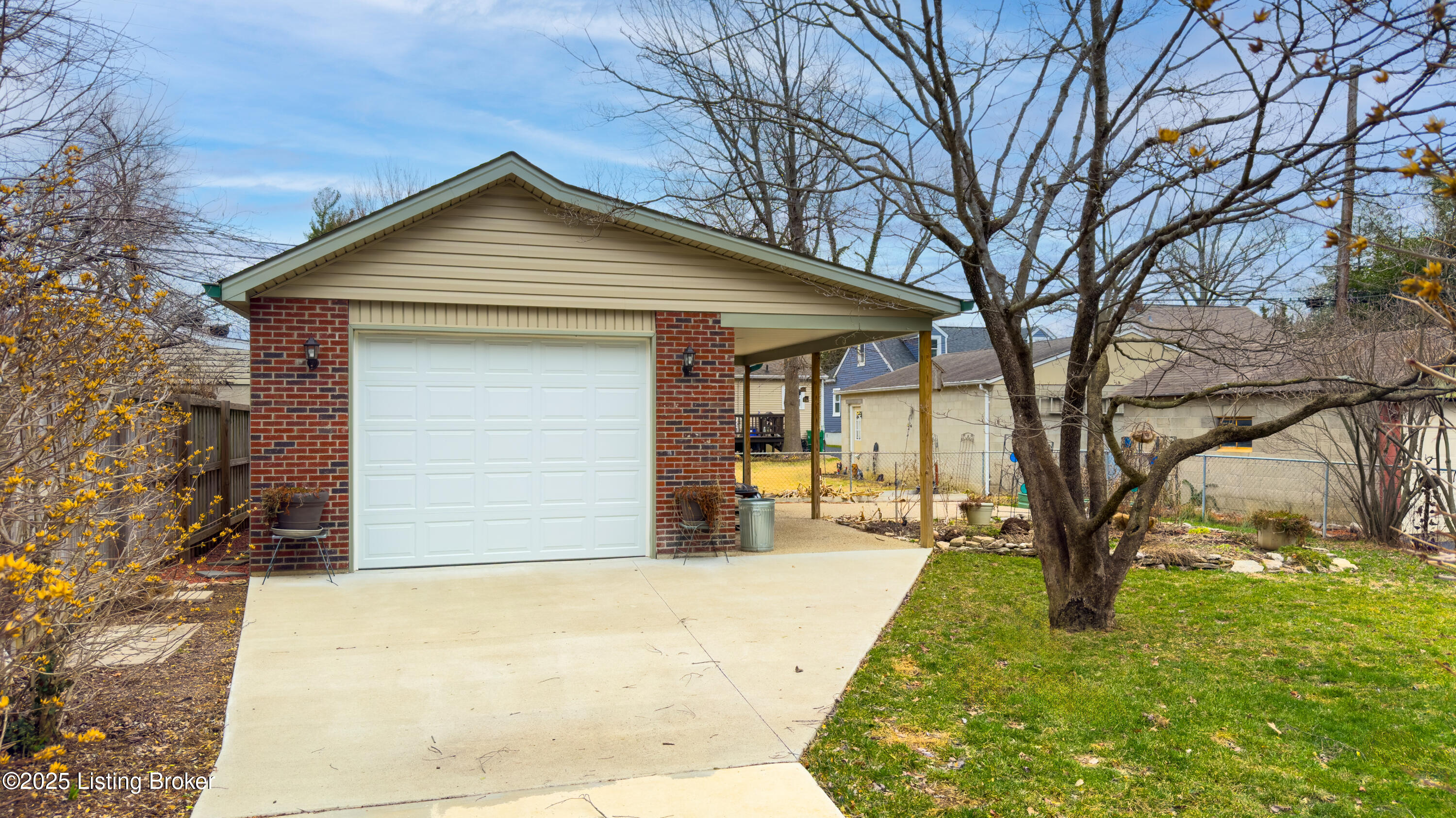 3105 Teal Ave