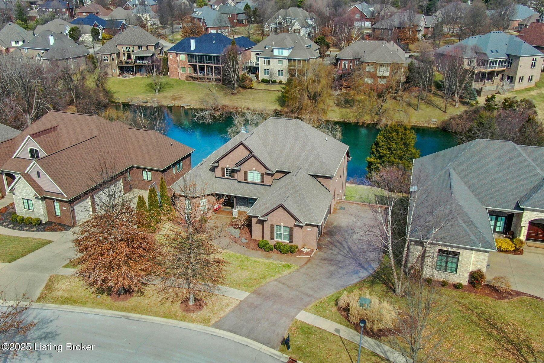 7507 Creekton Dr