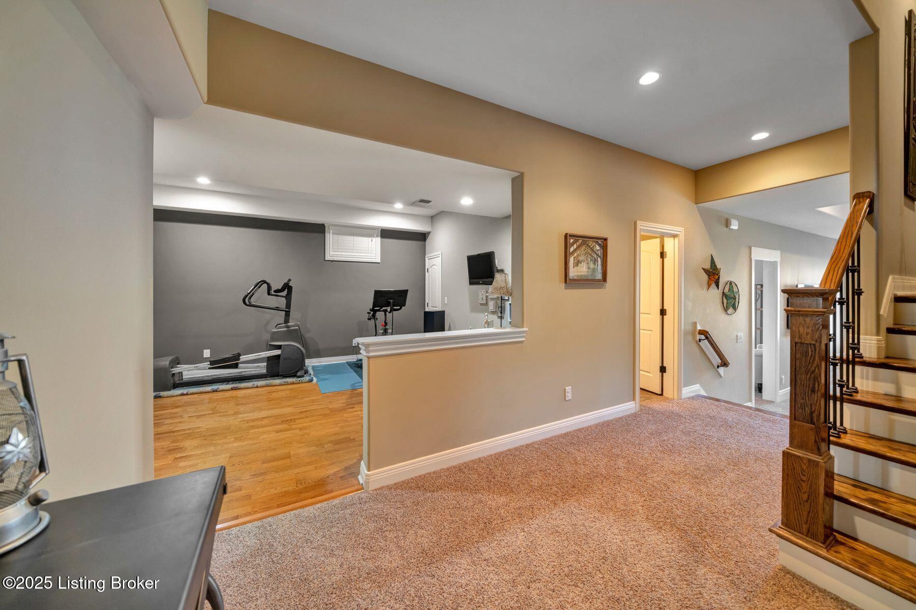 7507 Creekton Dr