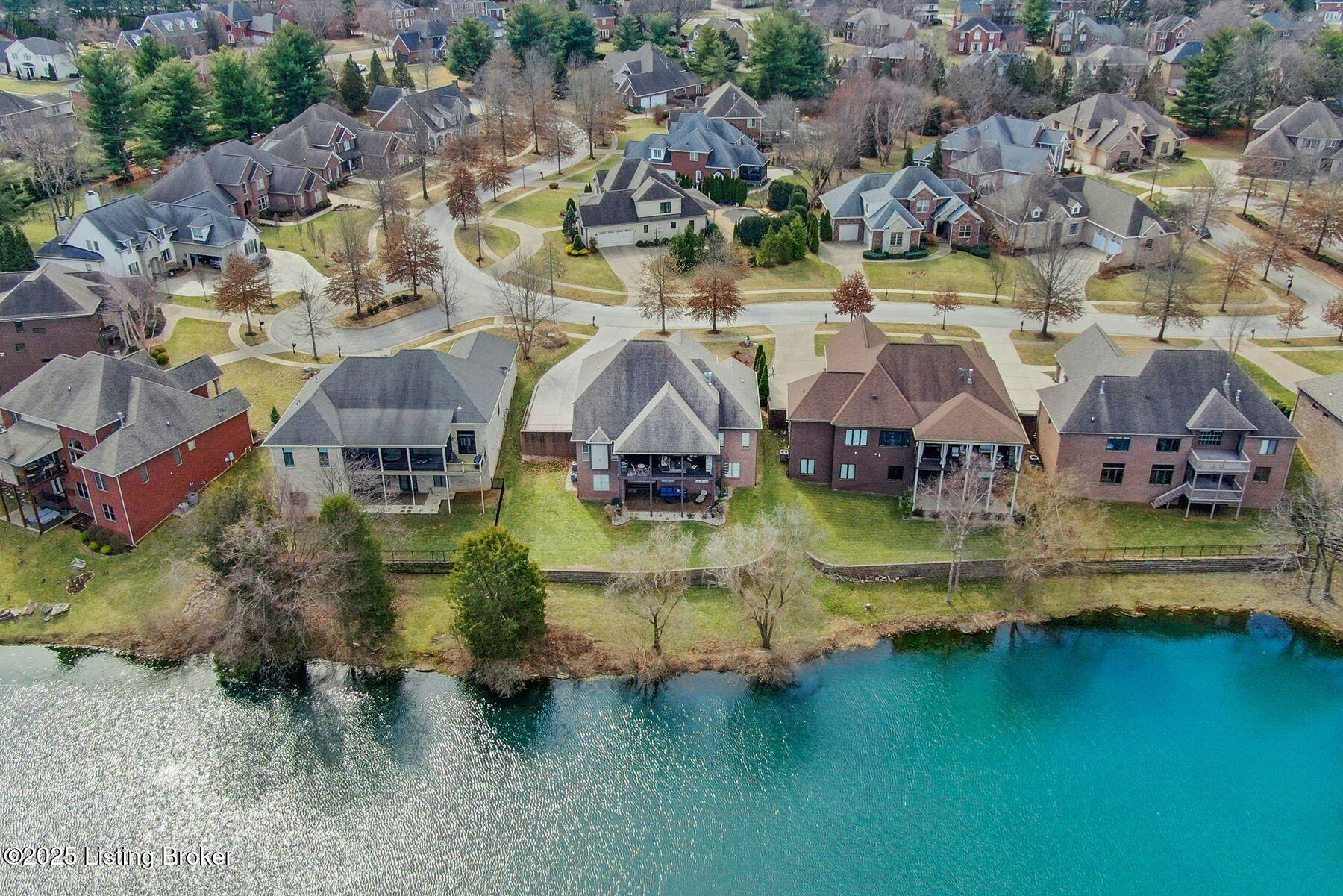 7507 Creekton Dr