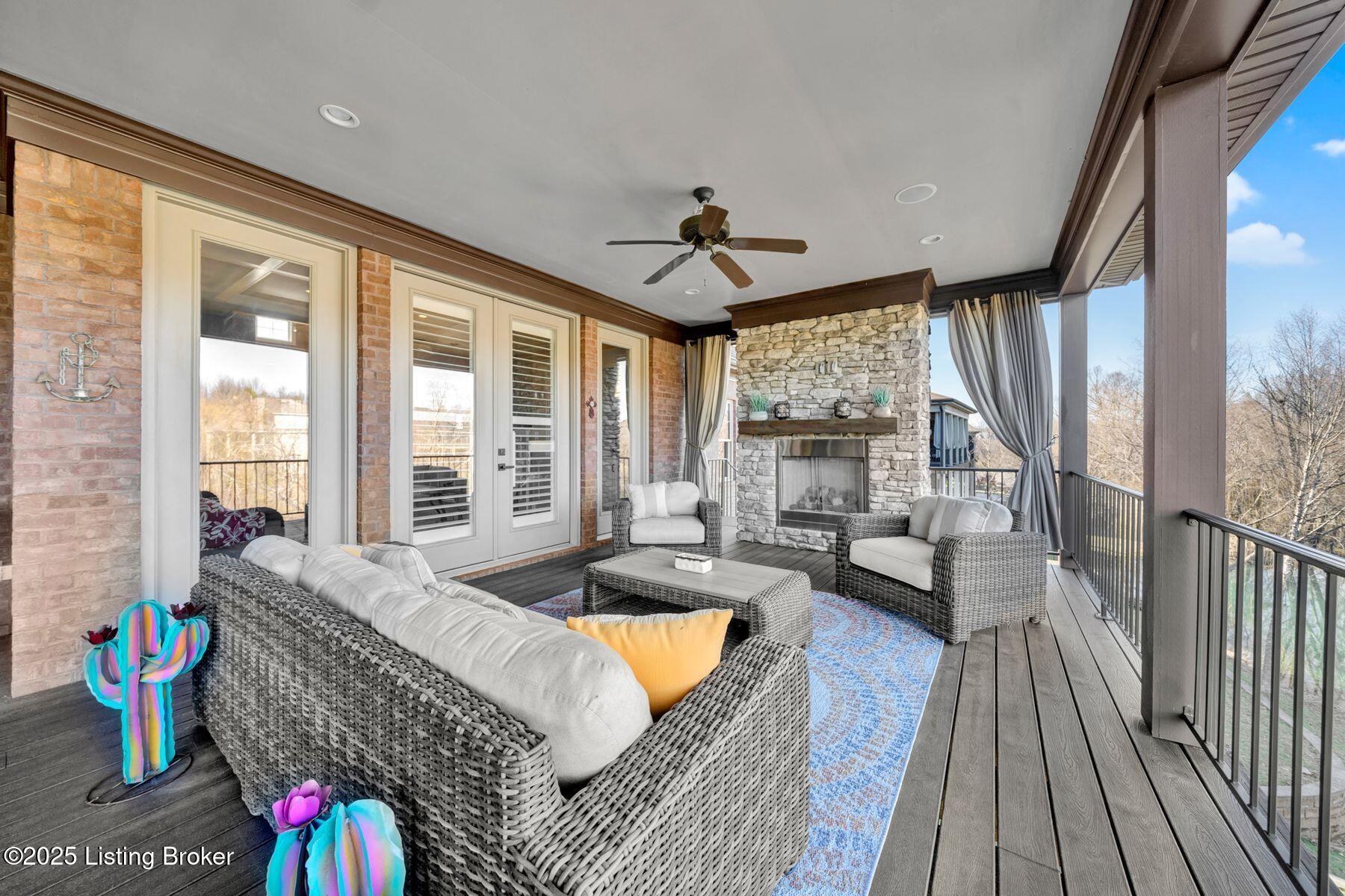 7507 Creekton Dr