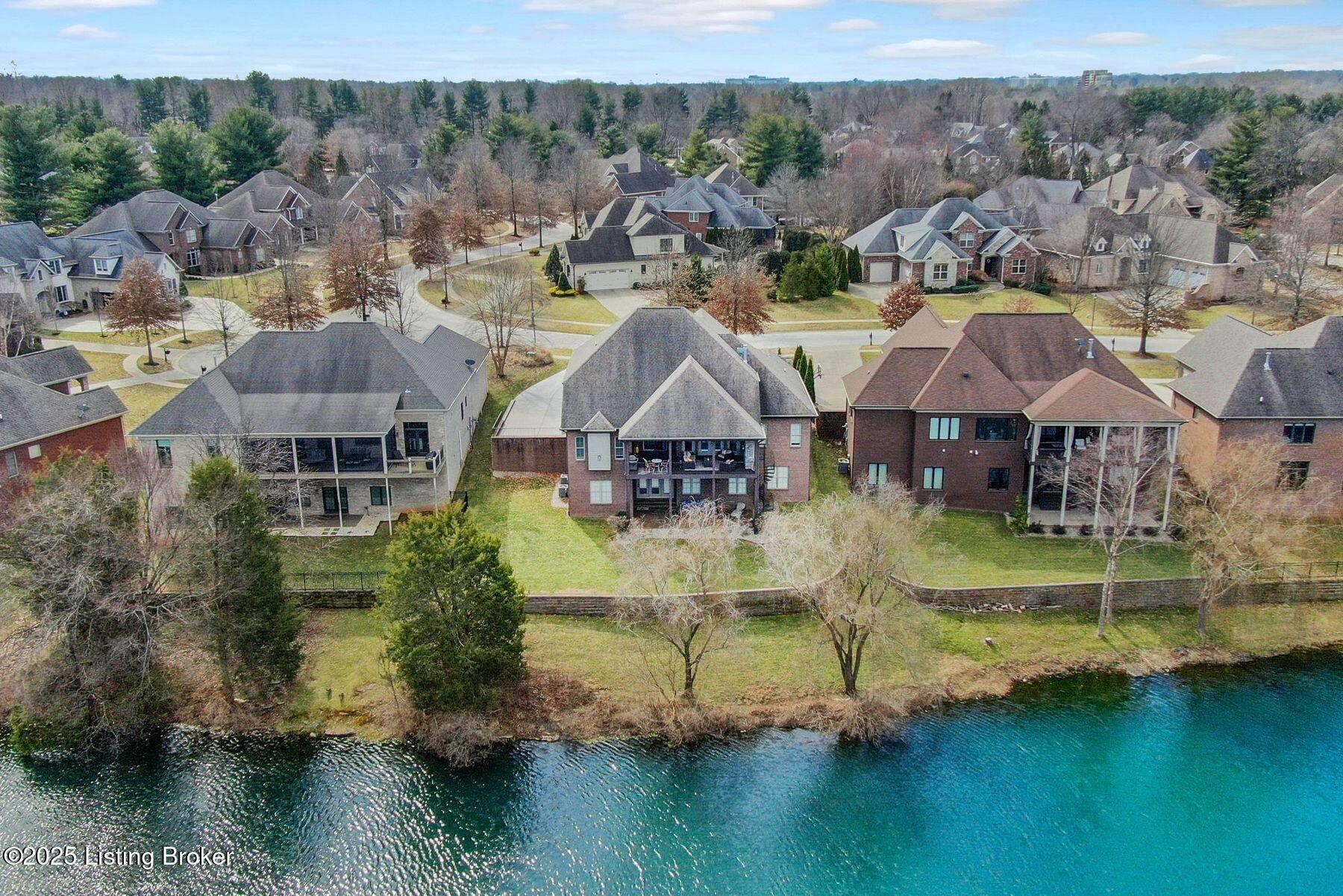 7507 Creekton Dr