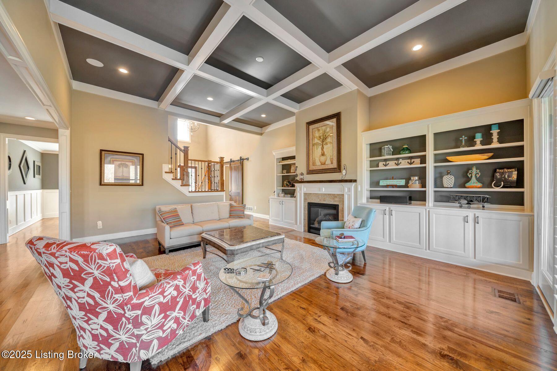 7507 Creekton Dr