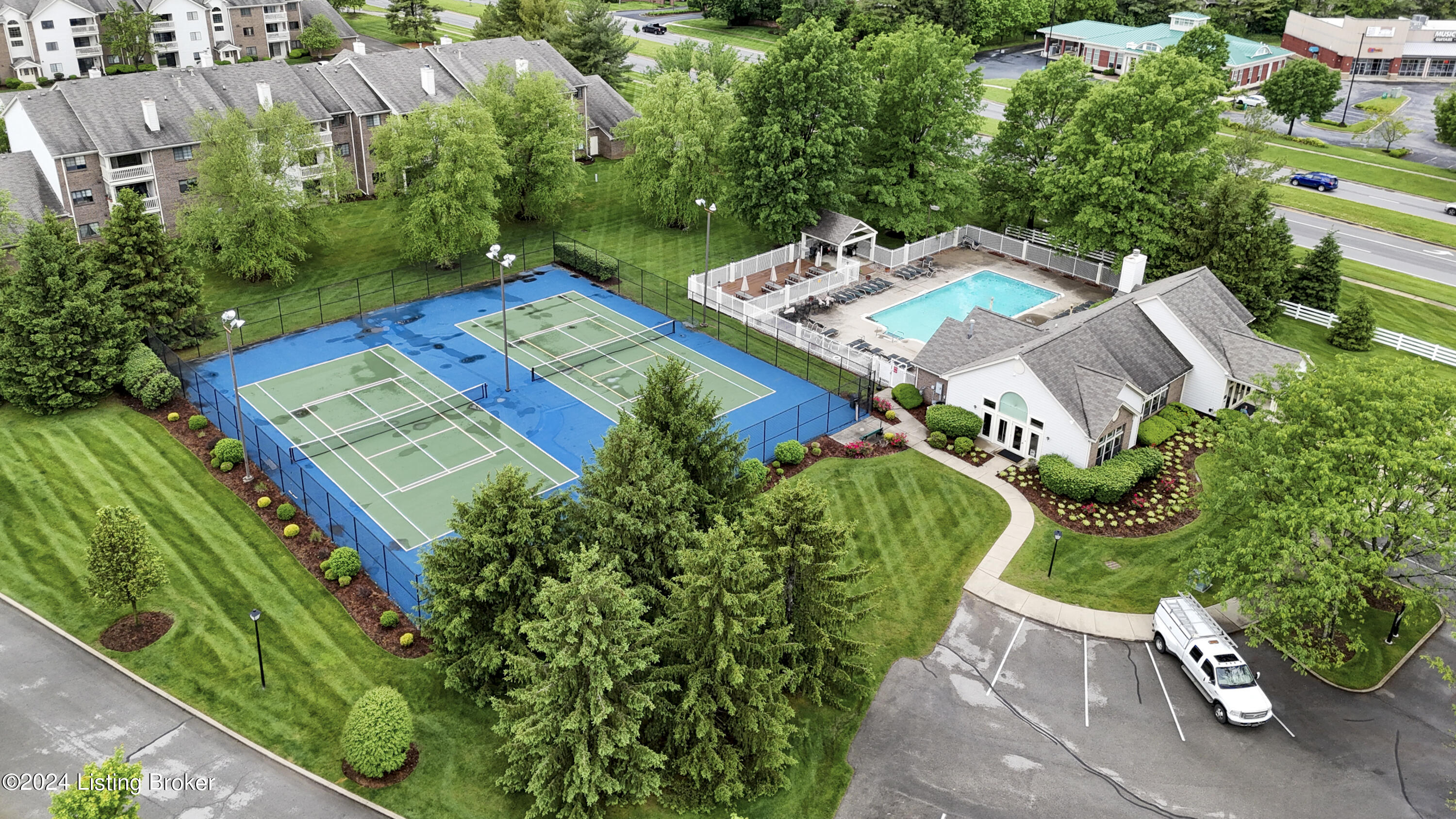 3805 Yardley Ct 205